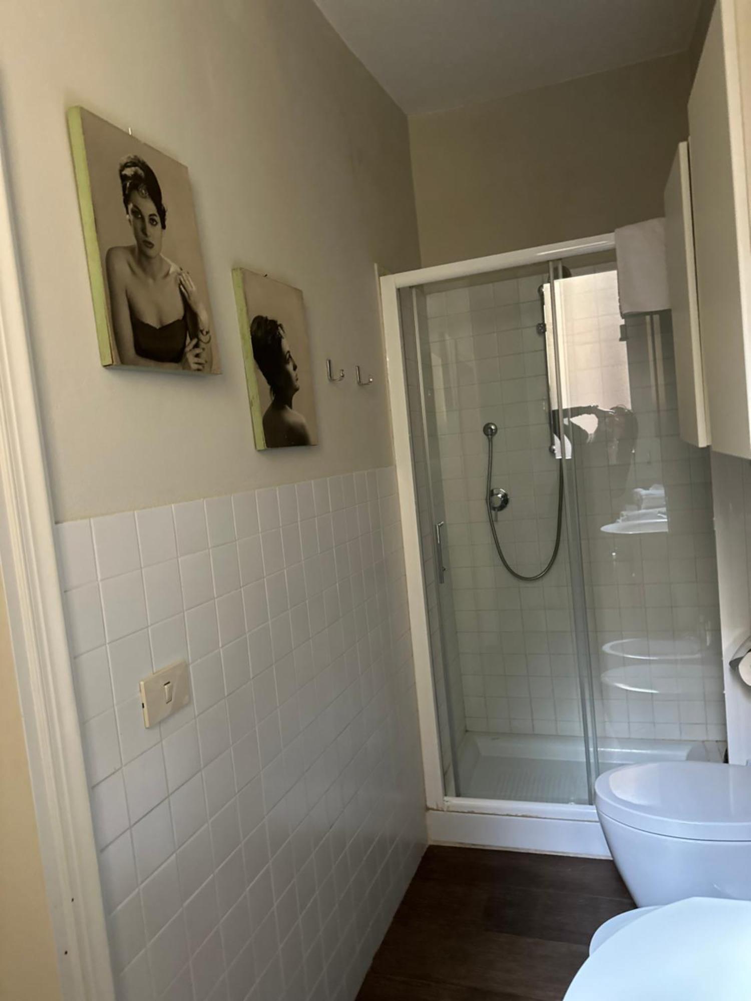 Maison Vert Appartamento In Centro Storico A Modena Exterior foto